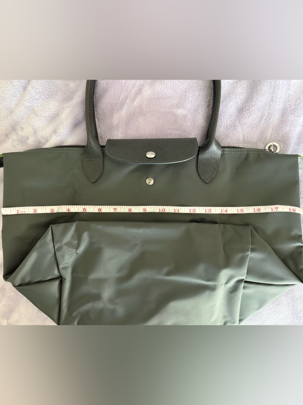 EUC Longchamp le pliage “green” large shoulder tote in graphite - Picture 8 of 9